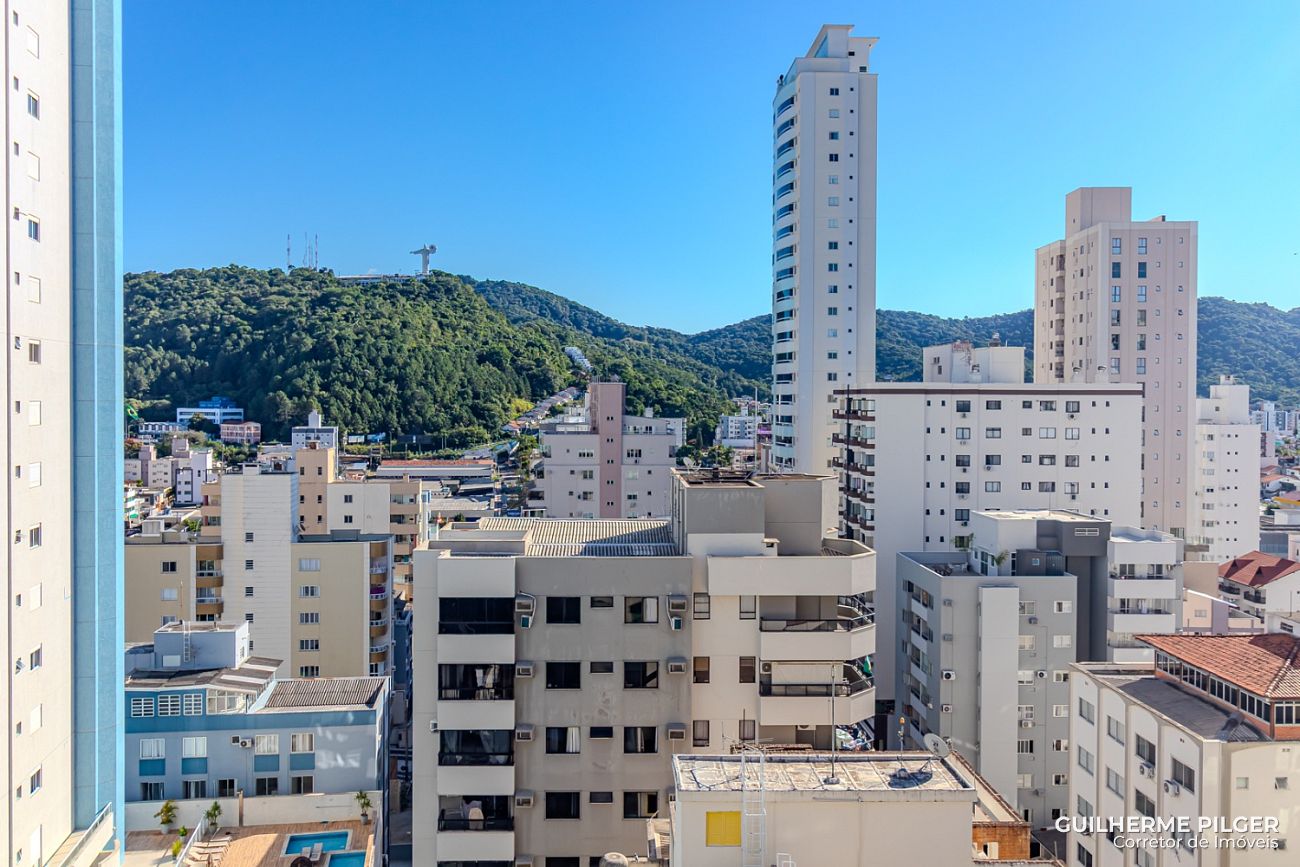 Apartamento no Ed. Lorena Cristina em Balneário Camboriú