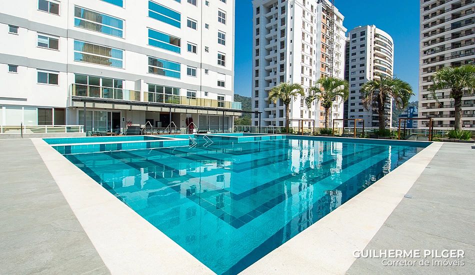 Apartamento no Ed. Lotisa Home Club em Itajaí