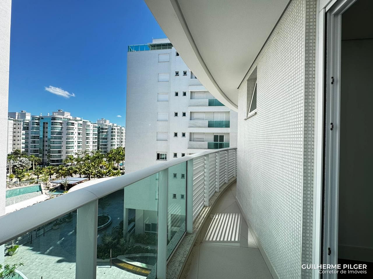 Apartamento no Edifício Brava Beach na Praia Brava