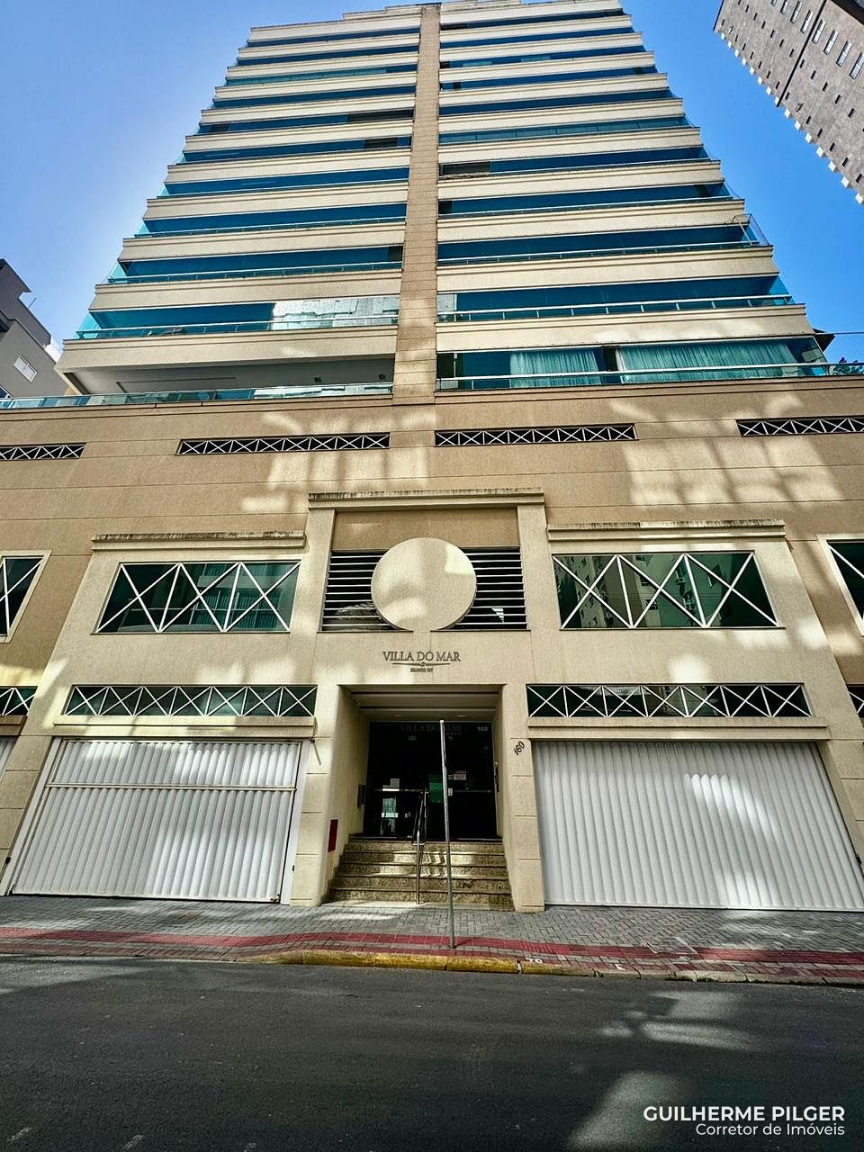 Apartamento no Condomínio Residencial Villa do Mar em Meia Praia