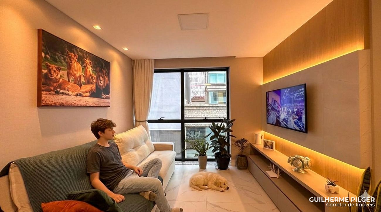 Apartamento no Residencial Boulevard Dois 86 em Meia Praia, Itapema