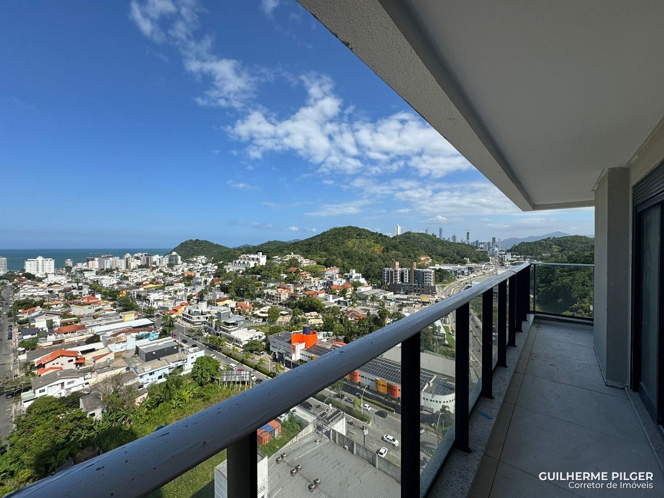 Apartamento no Residencial Sky Brava na Praia Brava em Itajaí