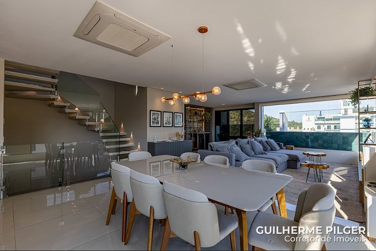 Cobertura no Ed. Brava Palace Residence na Praia Brava em Itajaí