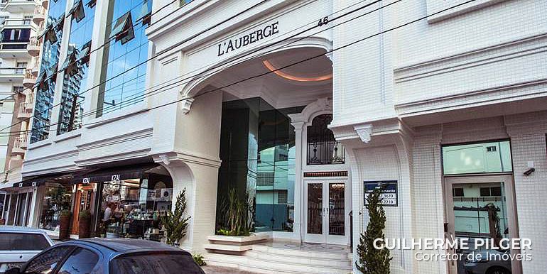 Apartamento no Ed. L'Auberge em Balneário Camboriú
