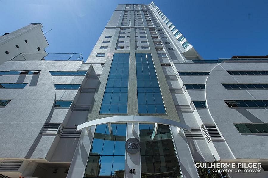 Apartamento no Ed. Ópera Plaza em Balneário Camboriú