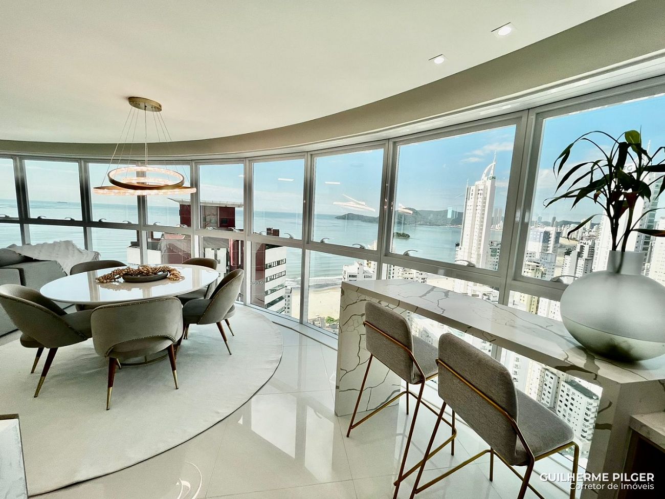 Apartamento no Ed. Olympo Tower em Balneário Camboriú