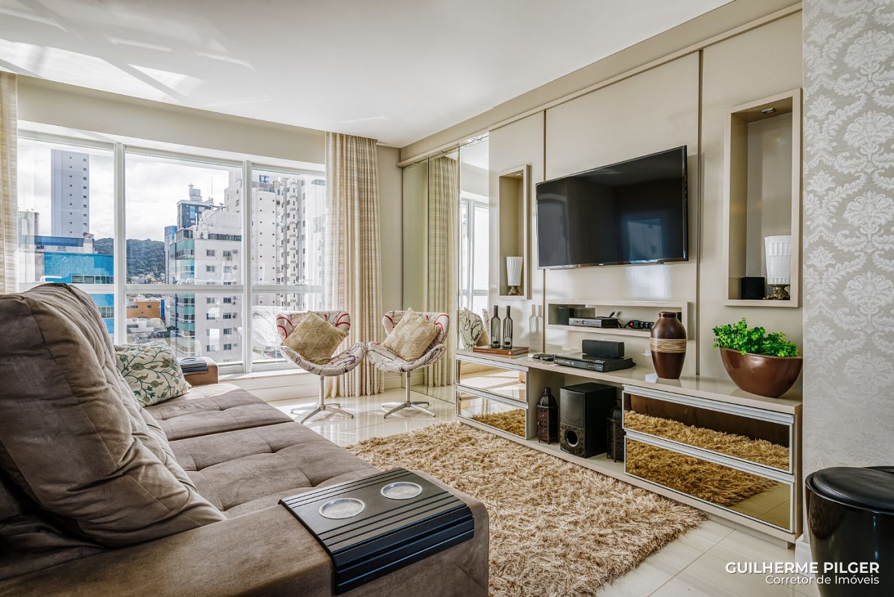 Apartamento no Ed. Solar Gonçalves em Balneário Camboriú