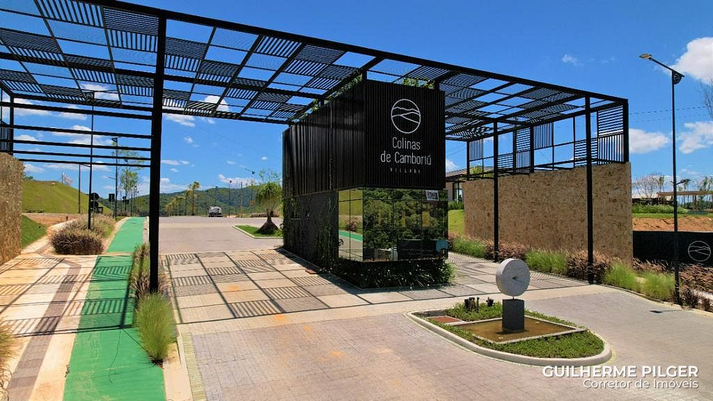 Terreno no Bairro Planejado Colinas de Camboriú Village em Camboriú
