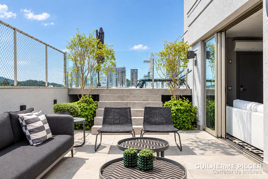 Cobertura no Ed. Charmant Residence em Balne�rio Cambori� 1