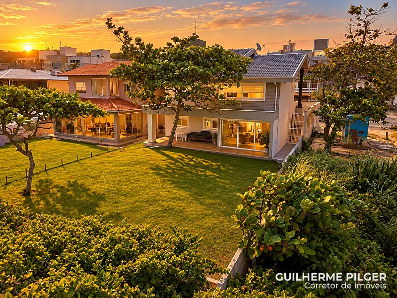Casa Frente Mar em Bombinhas 1