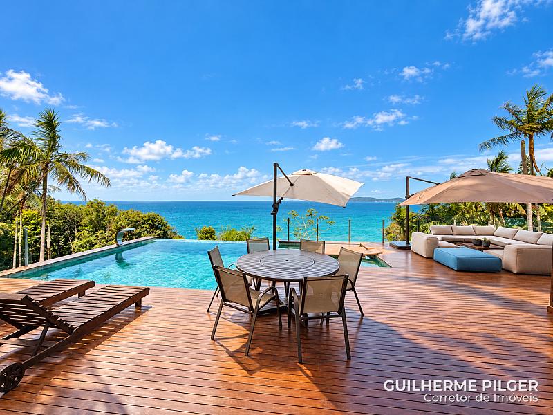 Casa no Cond. Horizontal Costa Azul em Balne�rio Cambori� 1