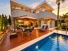 Casa no Cond. Horizontal na Praia Brava em Itaja� 2
