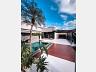Casa no Cond. Caled�nia Private Village em Cambori� - SC 3