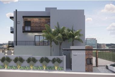 Sobrado triplex com piscina!