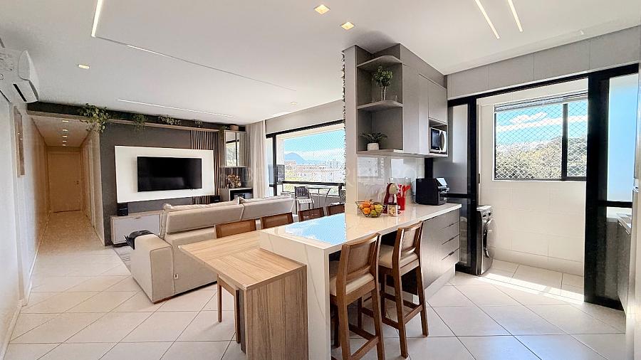 Apartamento Bairro Gl�ria rua Lu�s Delfino 1