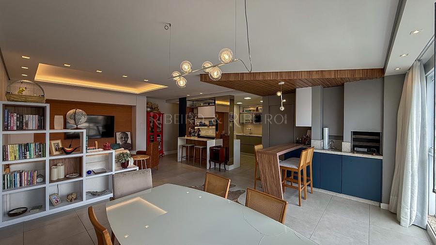 Apartamento com 1 su�te + 1 dormit�rio e 2 vagas de garagem no Am�rica 1