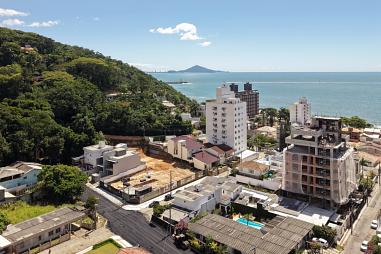 3 Suítes - Vista Verde - Home Club Completo - Praia de Cabeçudas