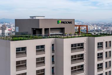 2 Suítes - Centro de Itajaí - Vista Mar - Lazer Completo