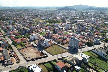 Construtora Vetter em Balneário Piçarras - Frente Mar - 3 Suítes