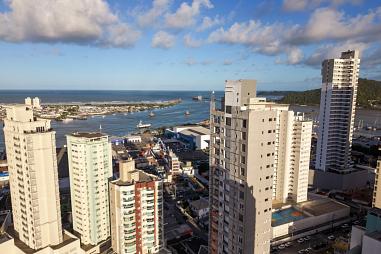 Apartamento com 3 quartos à venda, 103m², 2 banheiros, 2 garagens - Centro - Itajaí