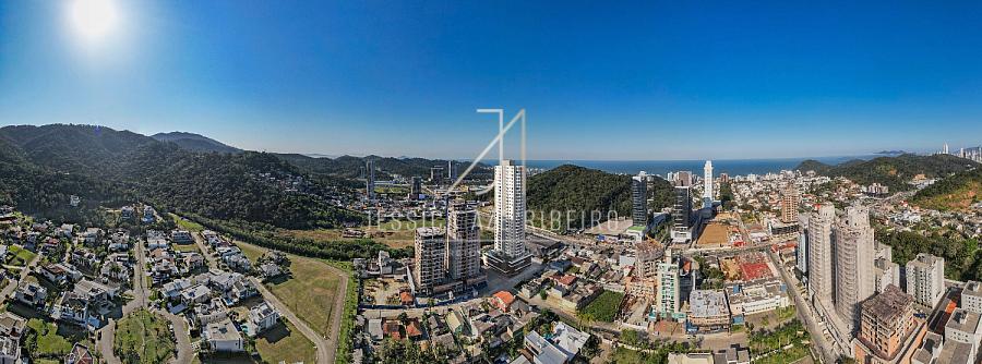 1 Suíte + 1 Dorm - Praia Brava - Altíssimo Padrão - Construtora Referência — foto 10