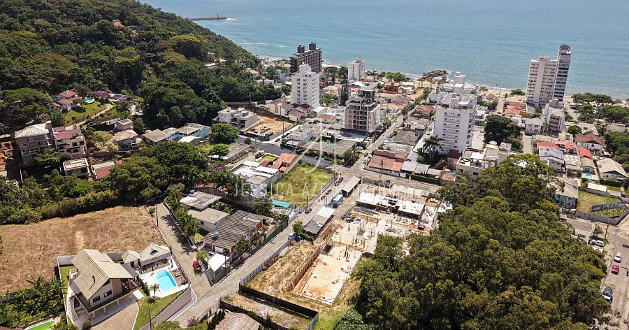 3 Suítes - Vista Verde - Home Club Completo - Praia de Cabeçudas — foto 14