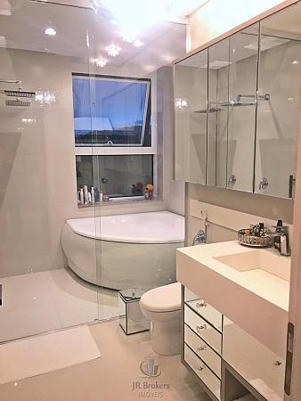 VENDA APARTAMENTO COM VAGA PARA BARCO — foto 28