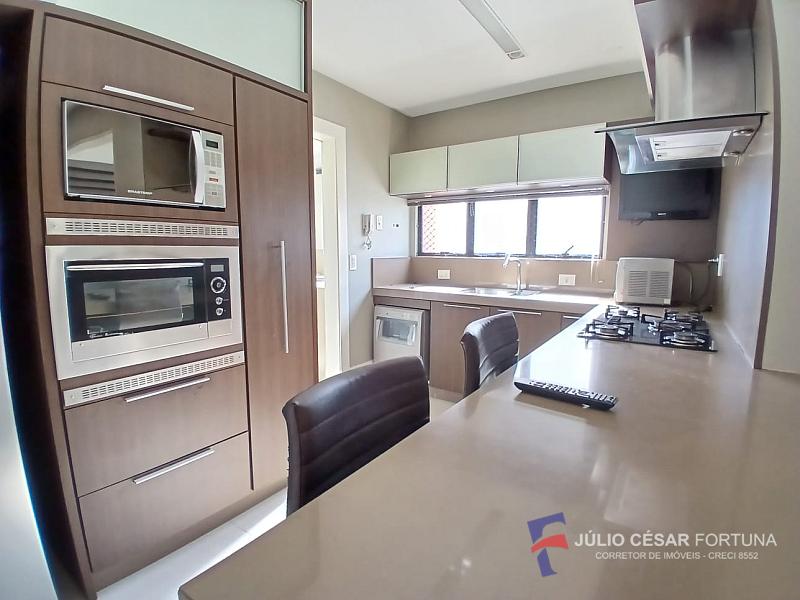 Apartamento 3 dormitórios sendo 1 suíte - Centro Criciúma — foto 17