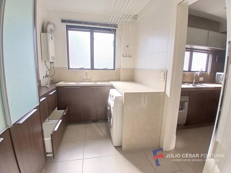 Apartamento 3 dormitórios sendo 1 suíte - Centro Criciúma — foto 21