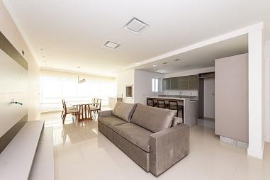 Apartamento com 3 quartos à venda, 130m², 3 banheiros, 3 garagens - Centro - Balneário Camboriú