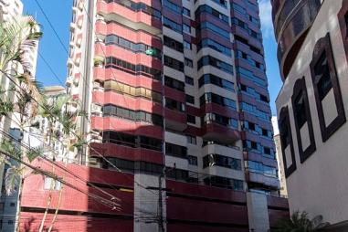 Apartamento próximo ao mar a venda em Balneário Camboriú