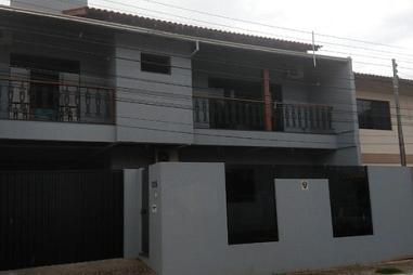 Sobrado no bairro Fazenda