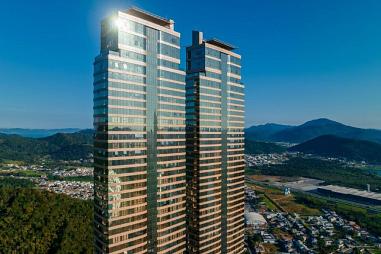 Apartamento com 4 quartos à venda, 261m², 5 banheiros, 4 garagens - Barra Sul - Balneário Camboriú