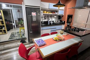 Apartamento mobiliado a venda na Praia Brava