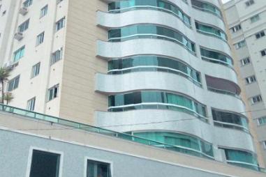 Apartamento com 3 quartos à venda, 98m², 2 banheiros, 1 garagem - Pioneiros - Balneário Camboriú