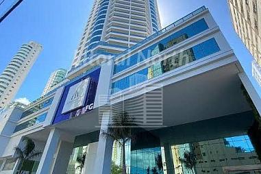 Apartamento com 3 quartos à venda, 164m², 3 banheiros, 3 garagens - Pioneiros - Balneário Camboriú