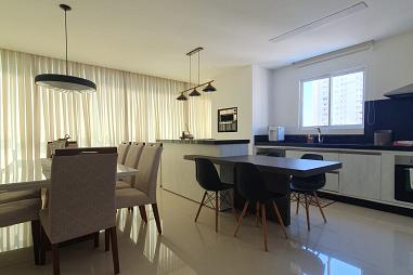 Apartamento com 3 quartos à venda, 125m², 3 banheiros, 2 garagens - Centro - Balneário Camboriú