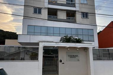 Apartamento mobiliado a venda no bairro Carvalho Itajai