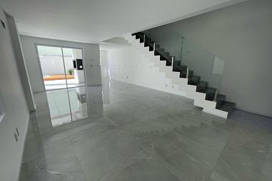 Sobrados a venda no Bairro São João - Itajaí