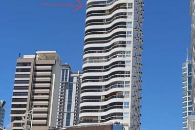 Apartamento frente mar a venda em Balneário Camboriú