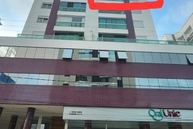 Apartamento no Bairro Ariribá.