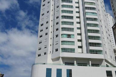 Apartamento na Barra Sul