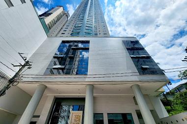 Apartamento finamente mobiliado no Bairro Pioneiros.