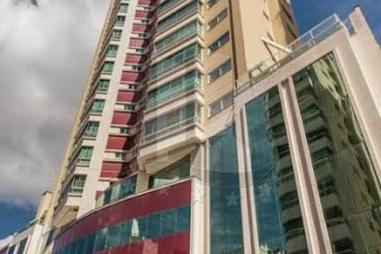 Apartamento com 3 quartos à venda, 131m², 3 banheiros, 2 garagens - Centro - Balneário Camboriú