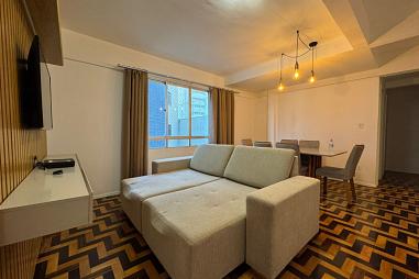 Apartamento com 2 quartos à venda, 80m², 2 banheiros, 1 garagem - Centro - Balneário Camboriú