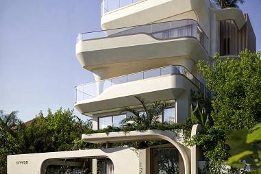 Lançamento de Frente para o Mar na Praia de Cabeçudas.