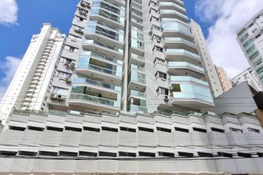 Apartamento com 3 quartos à venda, 174m², 3 banheiros, 1 garagem - Centro - Balneário Camboriú