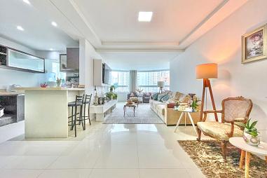Apartamento com 3 quartos à venda, 144m², 3 banheiros, 2 garagens - Pioneiros - Balneário Camboriú