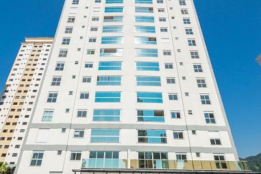 Apartamento com 2 quartos à venda, 82m², 2 banheiros, 2 garagens - Fazenda - Itajaí