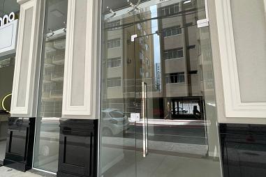 Sala térrea com Mezanino e Ótima localização na Quadra do Mar.